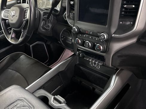 Used 2020 RAM 2500 Laramie w/ Night Edition image 28