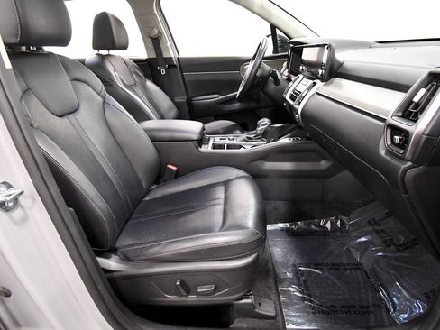Used 2023 Kia Sorento X-Line EX AWD/4WD image 19