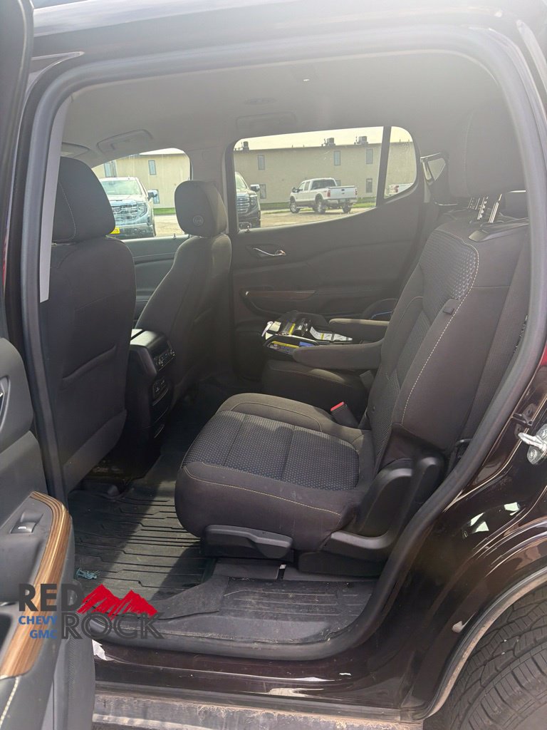 Used 2020 GMC Acadia SLE w/ Driver Convenience Package AWD/4WD image 10