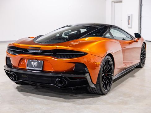 Used 2023 McLaren GT RWD image 9