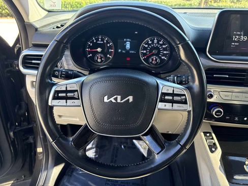 Used 2022 Kia Telluride EX image 24