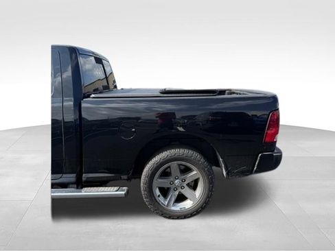 Used 2014 RAM 1500 Express RWD image 4