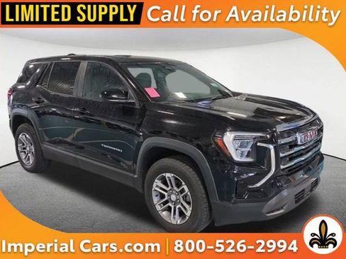 Used 2025 GMC Terrain Elevation AWD/4WD image 1
