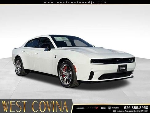 New 2026 Dodge Charger Daytona Scat Pack w/ Track Package AWD/4WD image 2