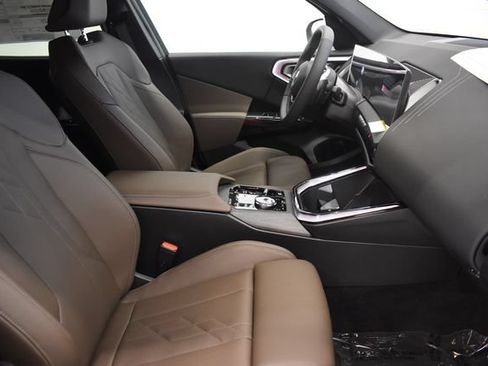 New 2026 BMW X3 xDrive30i w/ Convenience Package AWD/4WD image 19
