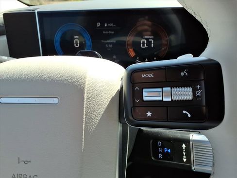 New 2026 Hyundai Santa Fe SEL image 17