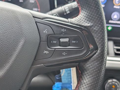 Used 2024 Chevrolet Trax RS w/ Driver Confidence Package FWD image 25