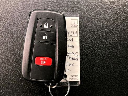 Used 2024 Toyota 4Runner TRD Off-Road image 22