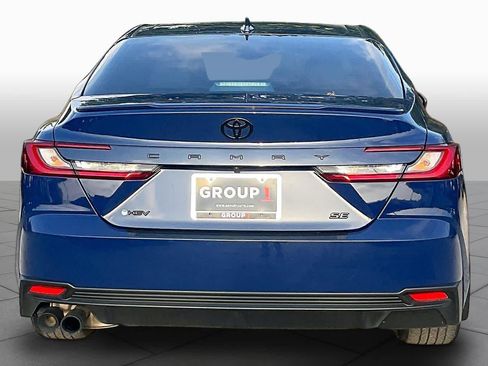 Used 2025 Toyota Camry SE w/ Multimedia Upgrade Package FWD image 5