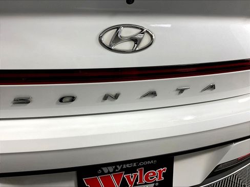 Used 2022 Hyundai Sonata SE w/ Cargo Package FWD image 23