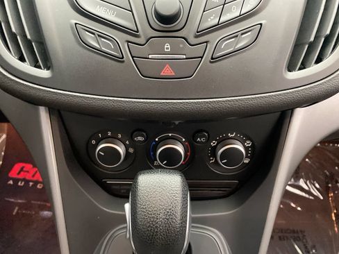 Used 2015 Ford Escape SE AWD/4WD image 21