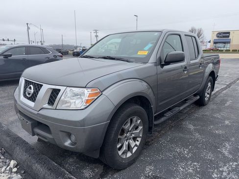 Used 2020 Nissan Frontier SV image 7