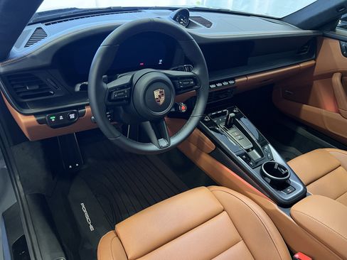 New 2026 Porsche 911 Carrera GTS image 4