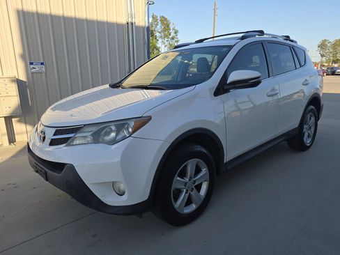 Used 2013 Toyota RAV4 XLE image 2