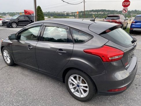 Used 2015 Ford Focus SE w/ Reverse Sensing Package FWD image 7