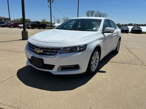Used 2019 Chevrolet Impala LT image 6
