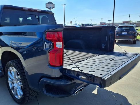 Used 2022 Chevrolet Silverado 1500 High Country w/ High Country Premium Package image 21