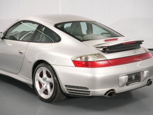 Used 2003 Porsche 911 Carrera 4S AWD/4WD image 25