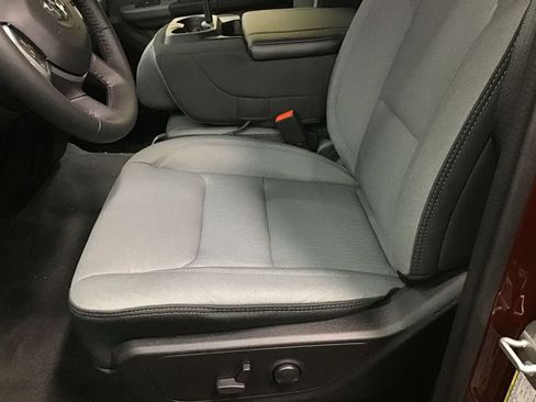Certified 2023 RAM 1500 Big Horn AWD/4WD image 12
