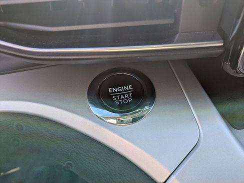 Certified 2023 Ford Explorer XLT w/ Equipment Group 202A image 20