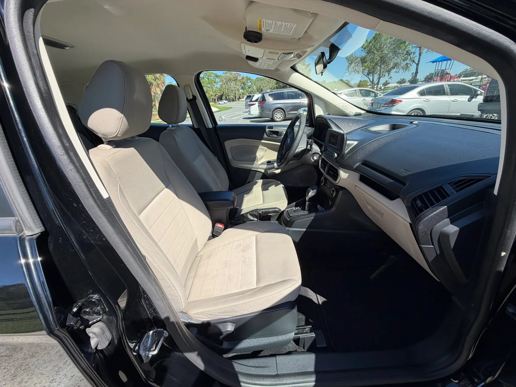 Used 2020 Ford EcoSport S AWD/4WD image 25