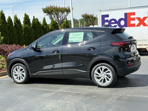 New 2027 Chevrolet Bolt LT w/ Comfort Package FWD image 9
