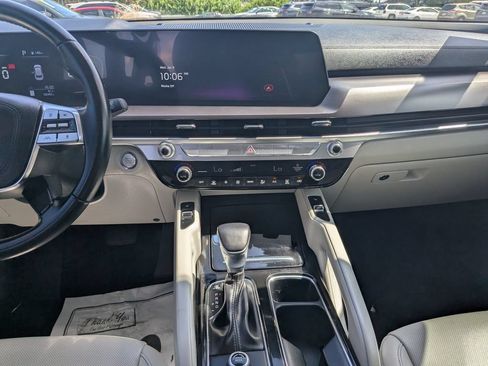 Used 2023 Kia Telluride S w/ S Sunroof Package FWD image 16