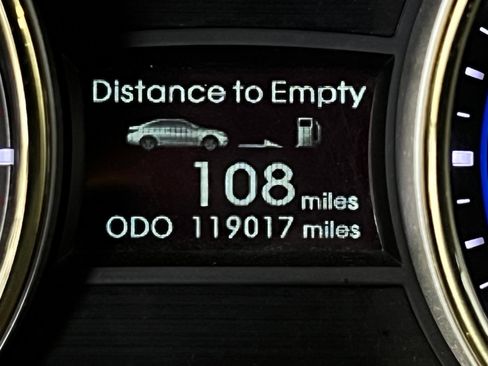 Used 2013 Hyundai Sonata Limited w/ Premium Pkg FWD image 11