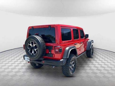 Used 2024 Jeep Wrangler Unlimited Rubicon w/ XTREMEE 35" Tire Package AWD/4WD image 6