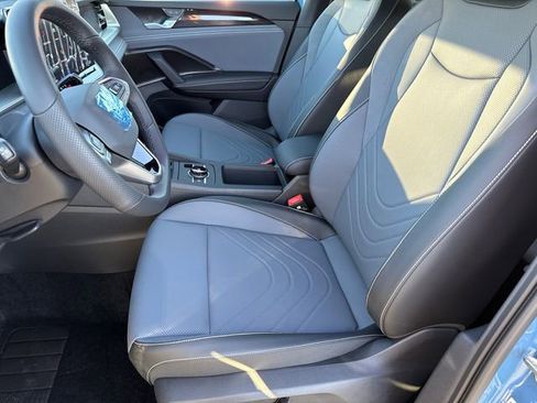 New 2026 Volkswagen Tiguan SE R-Line image 40