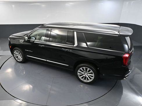 Used 2023 GMC Yukon XL Denali image 65