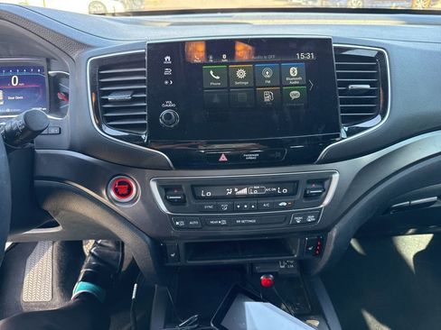 Used 2021 Honda Passport EX-L image 9
