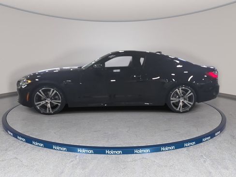 Used 2022 BMW 430i Coupe w/ Convenience Package image 9