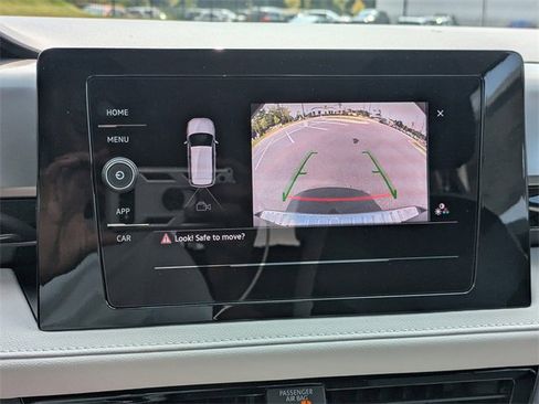 New 2025 Volkswagen Taos S image 21