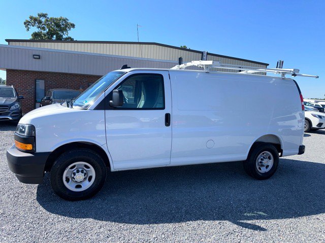 Used 2025 Chevrolet Express 2500 w/ Driver Convenience Package RWD image 14