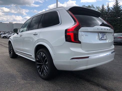 New 2026 Volvo XC90 B5 Ultra w/ Protection Package Premier image 4