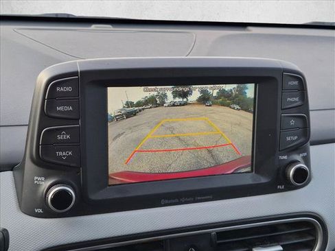 Used 2021 Hyundai Kona SEL FWD image 13