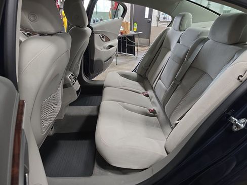 Used 2011 Buick LaCrosse CX FWD image 13