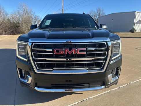Used 2021 GMC Yukon SLT w/ SLT Luxury Plus Package image 8