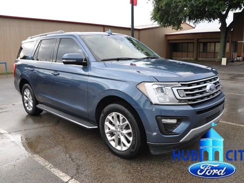 Used 2020 Ford Expedition XLT w/ Equipment Group 202A RWD image 7