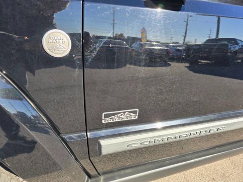 Used 2007 Jeep Commander Sport image 10