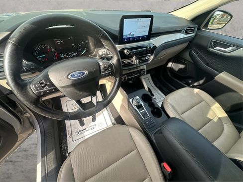 Used 2020 Ford Escape SEL AWD/4WD image 30