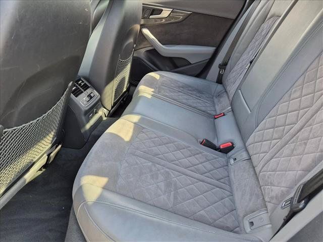 Used 2019 Audi S4 Premium Plus w/ Premium Plus Package AWD/4WD image 19