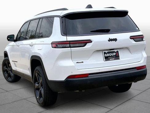 New 2026 Jeep Grand Cherokee L Limited w/ Limited Altitude Package AWD/4WD image 12