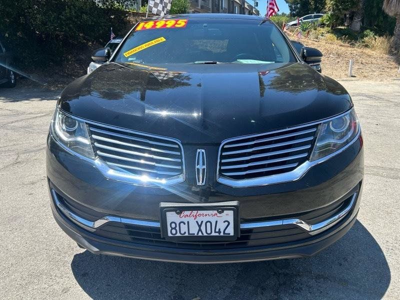 Used 2016 Lincoln MKX Select FWD image 2
