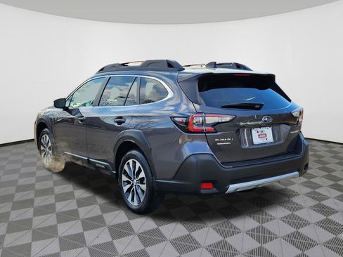 Certified 2025 Subaru Outback Limited w/ Popular Package #2 image 3