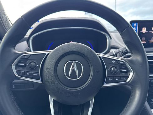 Used 2025 Acura MDX FWD image 16