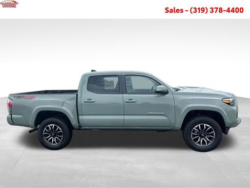 Certified 2023 Toyota Tacoma TRD Sport w/ TRD Premium Sport Package AWD/4WD image 8