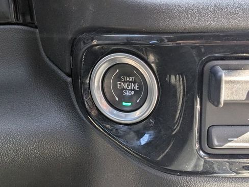 Used 2024 Chevrolet Silverado 3500 High Country image 28