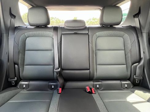 New 2027 GMC Terrain AT4 w/ Convenience Package III AWD/4WD image 11